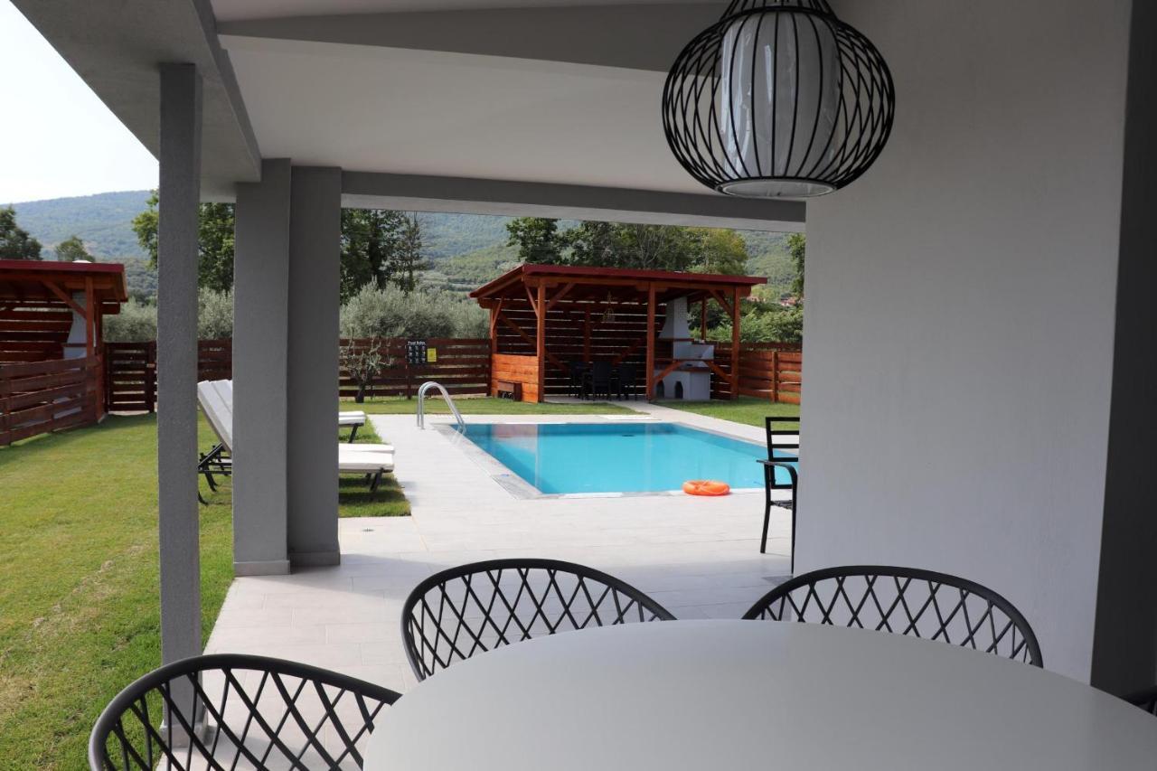 Olympus Paradise 4 Skotina Exterior photo